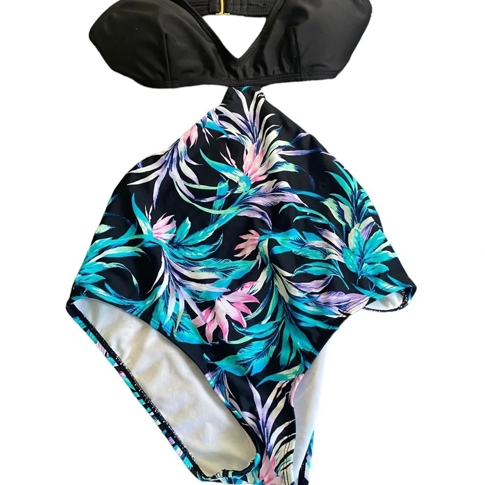 Ninety Nine Degrees Floral Cutout Swimsuit Size Medium NWT Neck Tie‎